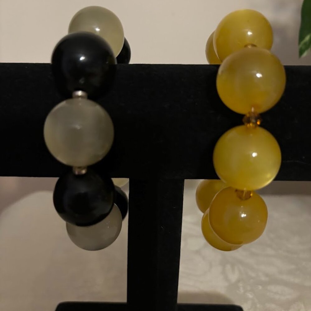 Beautiful Plastic Lucite Color Bracelets (Black/White) & Yellow (9.25")=2